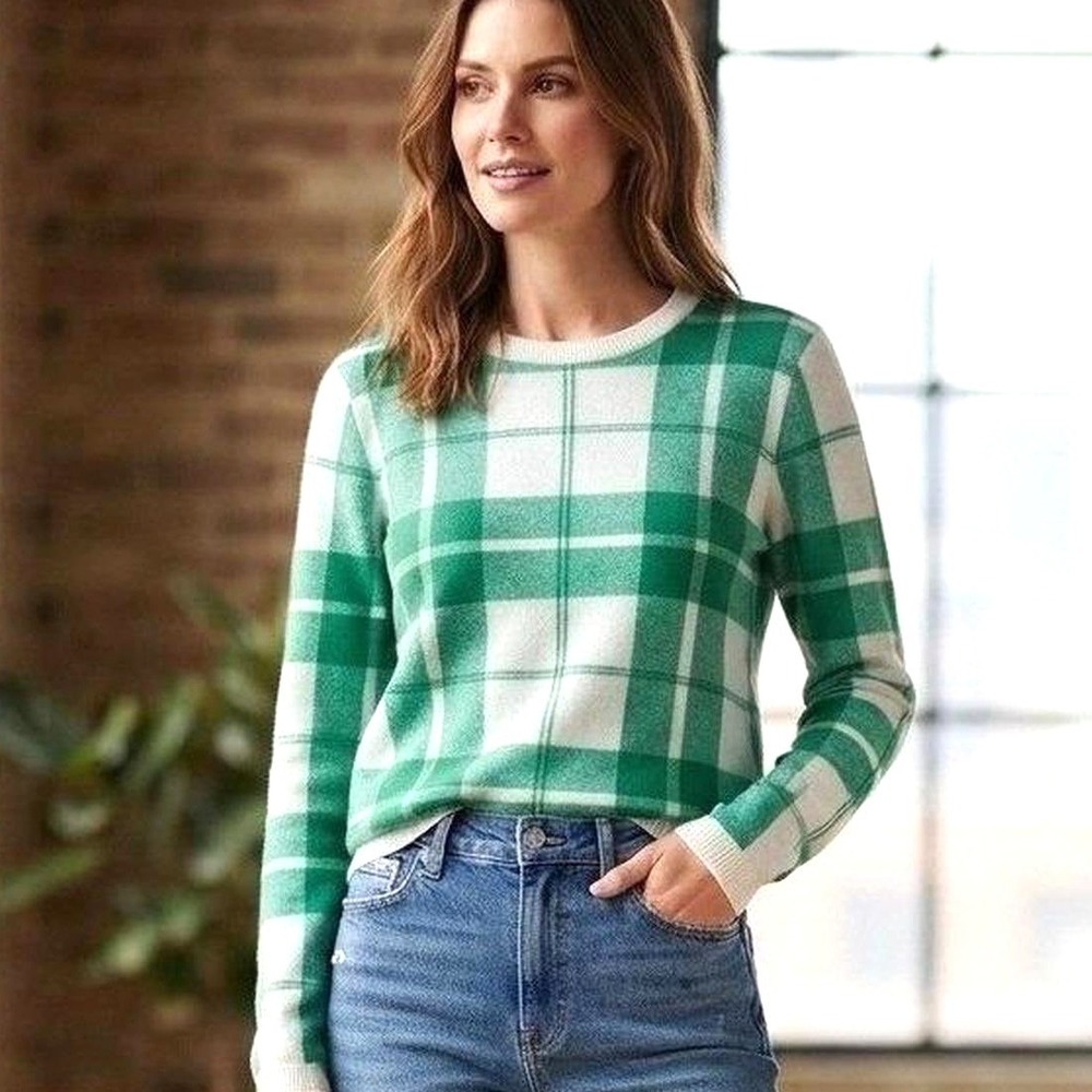 Tahari Plaid Knit Sweater Womens M Green White Preppy Career Dark Academia